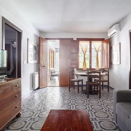 Apartment La Cueva Dello Scirocco By Domusicily